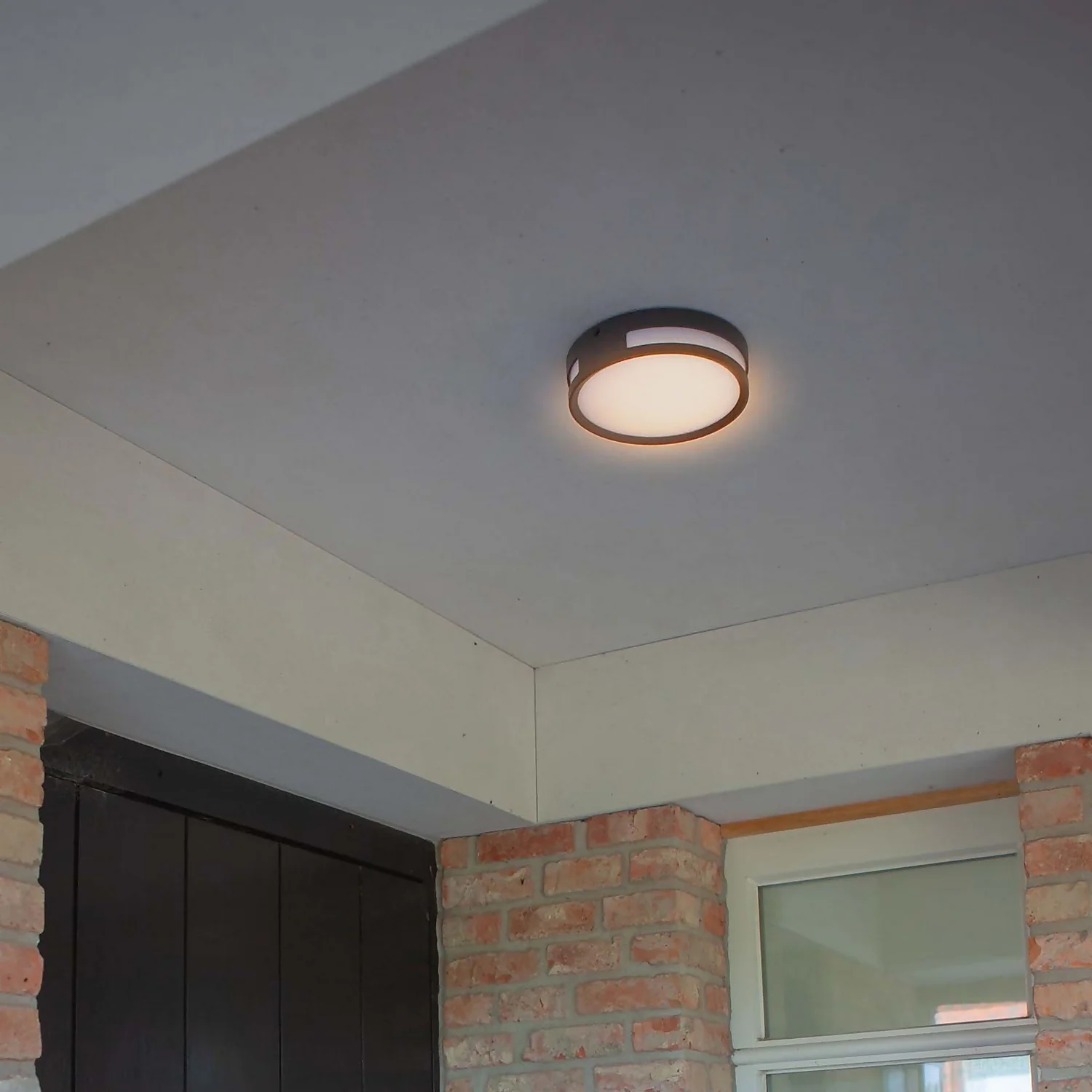 Lutec Rola LED Outdoor Bulkhead Light - Anthracite 4 Lutec Rola LED Outdoor Bulkhead Light - Anthracite - Image 4