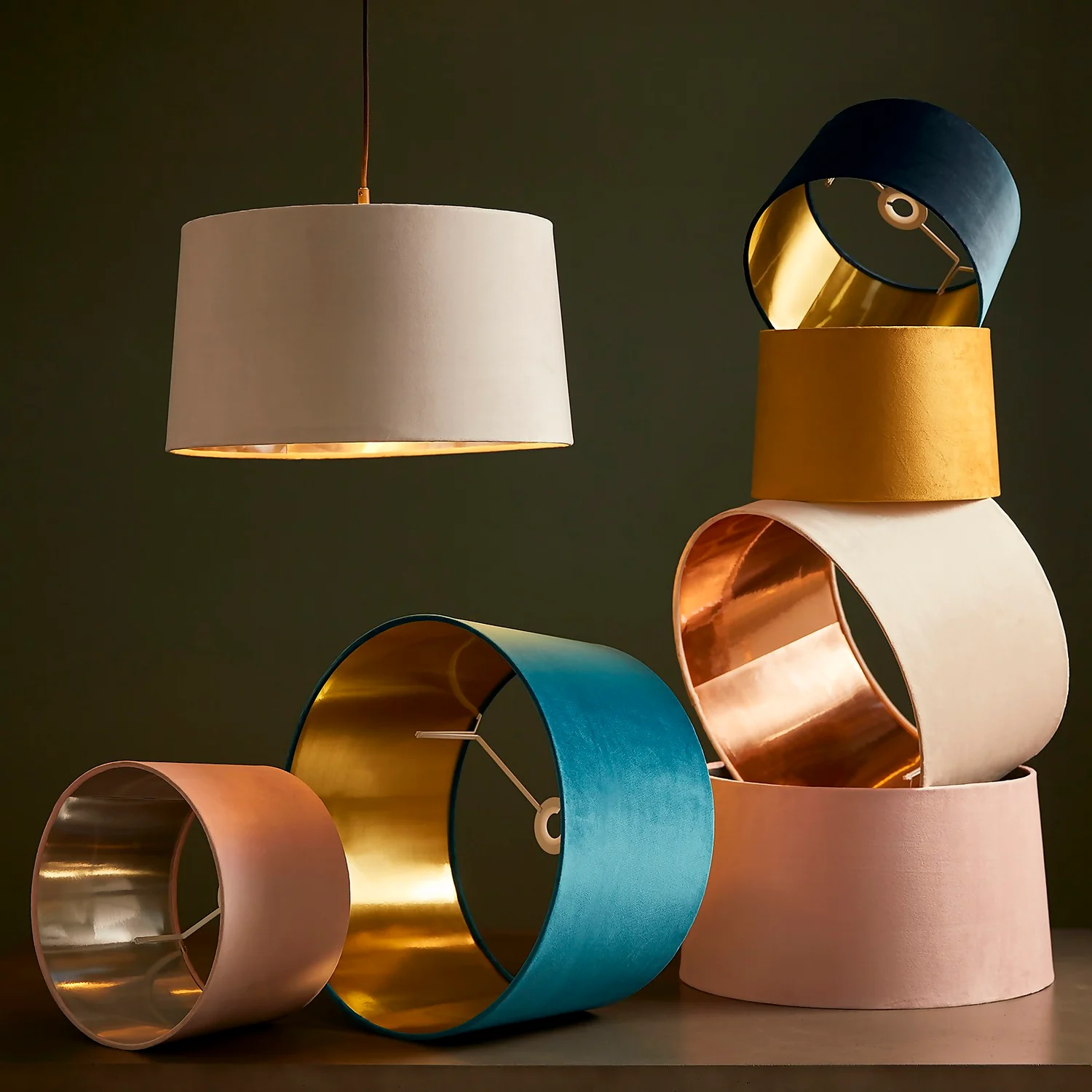 House Beautiful Samet Velvet Drum Shade - Pink - 45cm 2 House Beautiful Samet Velvet Drum Shade - Pink - 45cm - Image 2