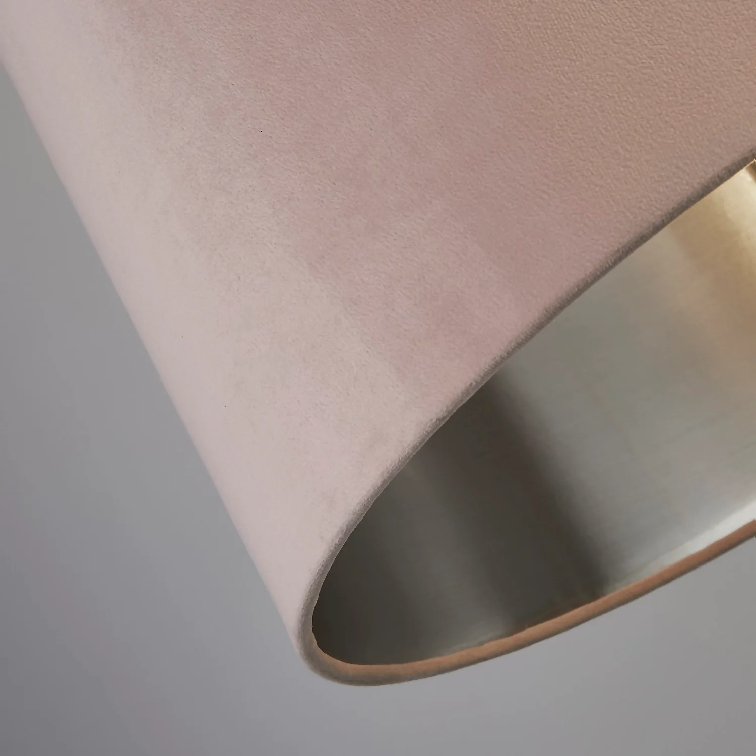 House Beautiful Samet Velvet Drum Shade - Pink - 45cm 5 House Beautiful Samet Velvet Drum Shade - Pink - 45cm - Image 5